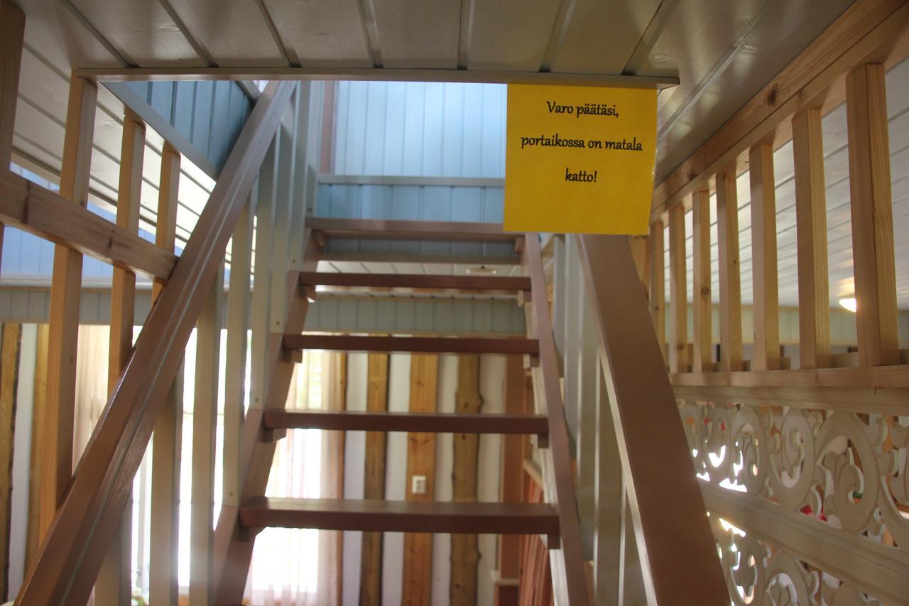 Majatalo Veikeae Vuohi Hotel ลิเอคซา ภายนอก รูปภาพ